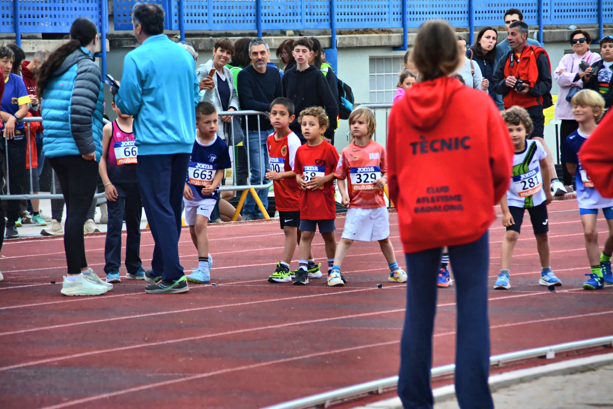Club Atletisme Badalona - Escola